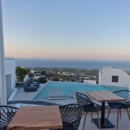 Cuore Santo Apartahotel Fira (Santorini)